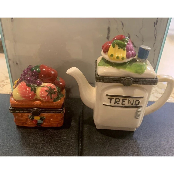 Vintage Lot Of 2 Trinket Boxes Picnic Basket & Teapot Shaped Like Fridge Fruit - Picture 1 of 10